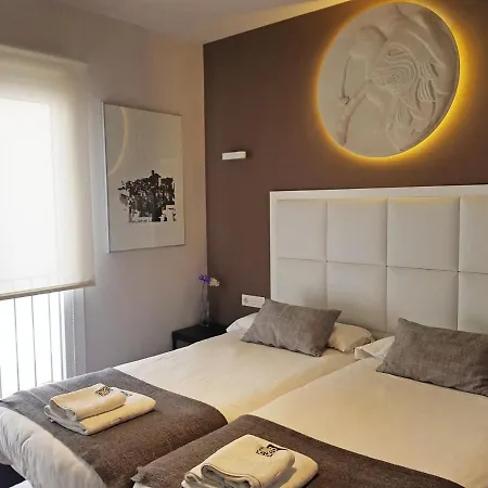 Caballerizas Con Parking Gratuito En Pleno Centro Apartment Granada