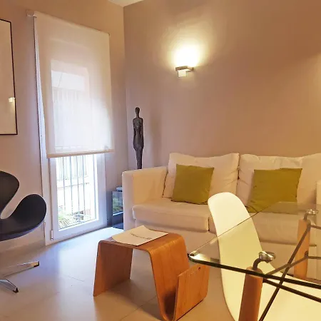 Caballerizas Con Parking Gratuito En Pleno Centro Apartment Granada
