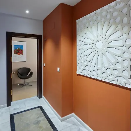 Apartamento Caballerizas Con Parking Gratuito En Pleno Centro Granada
