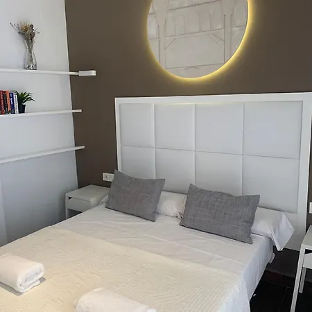Apartment Caballerizas Con Parking Gratuito En Pleno Centro *