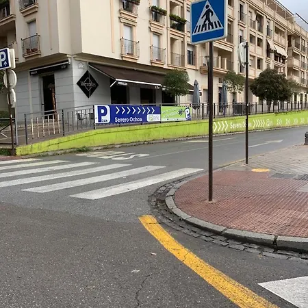 Caballerizas Con Parking Gratuito En Pleno Centro Apartment