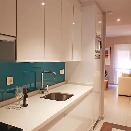 Apartamentos Caballerizas Granada Con Parking Gratuito En Pleno Centro * Granada